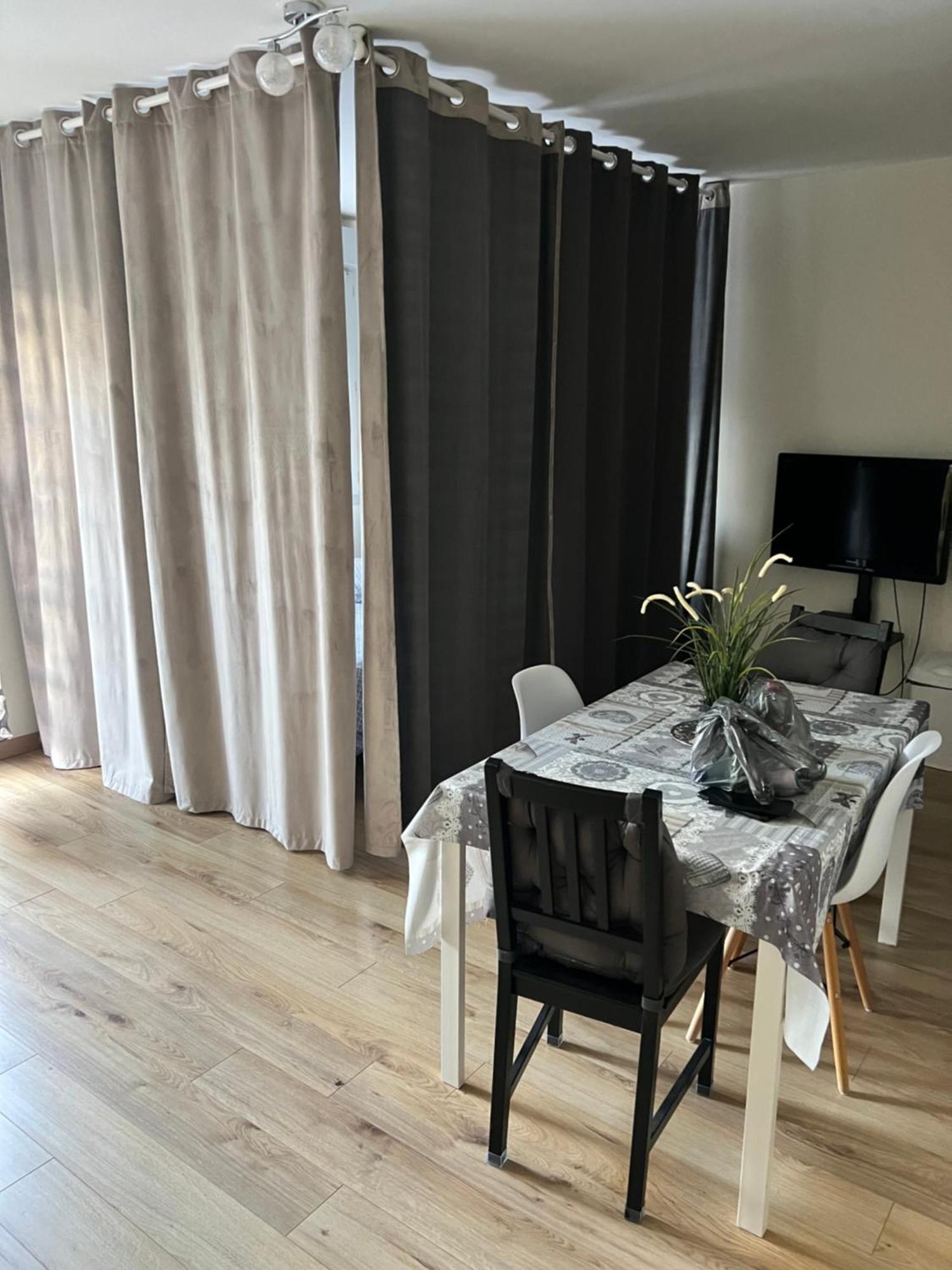 Appartement Disneyland Paris Val D'Europe La Vallee Village Parking 500M Gare Val D'Europe Montévrain Exteriör bild